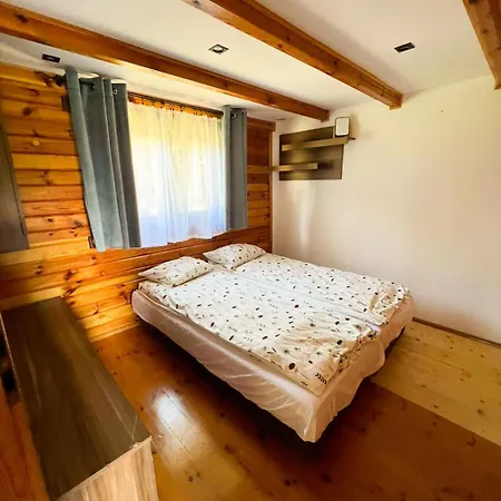 Apartment Uroczysko Lakowe, Nad Kanalem Ilawskim Huta Wielka