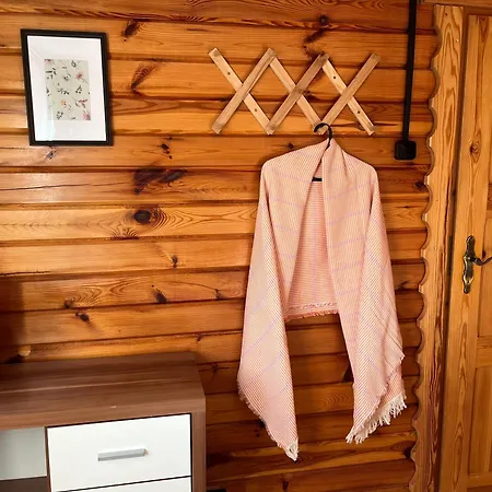 Uroczysko Lakowe, Nad Kanalem Ilawskim Apartment *